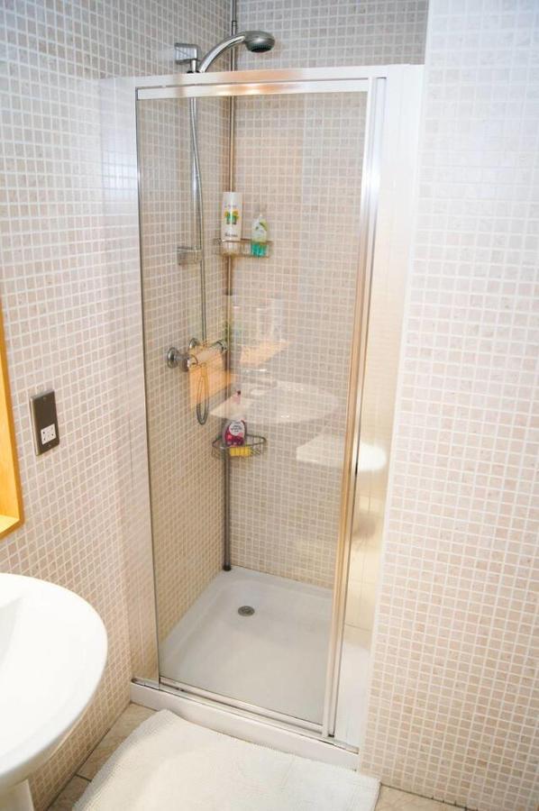 City Views Apartment City Centre Freeparking Glasgow Dış mekan fotoğraf
